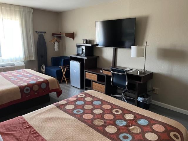 Motel Super 8 By Wyndham Alton Extérieur photo
